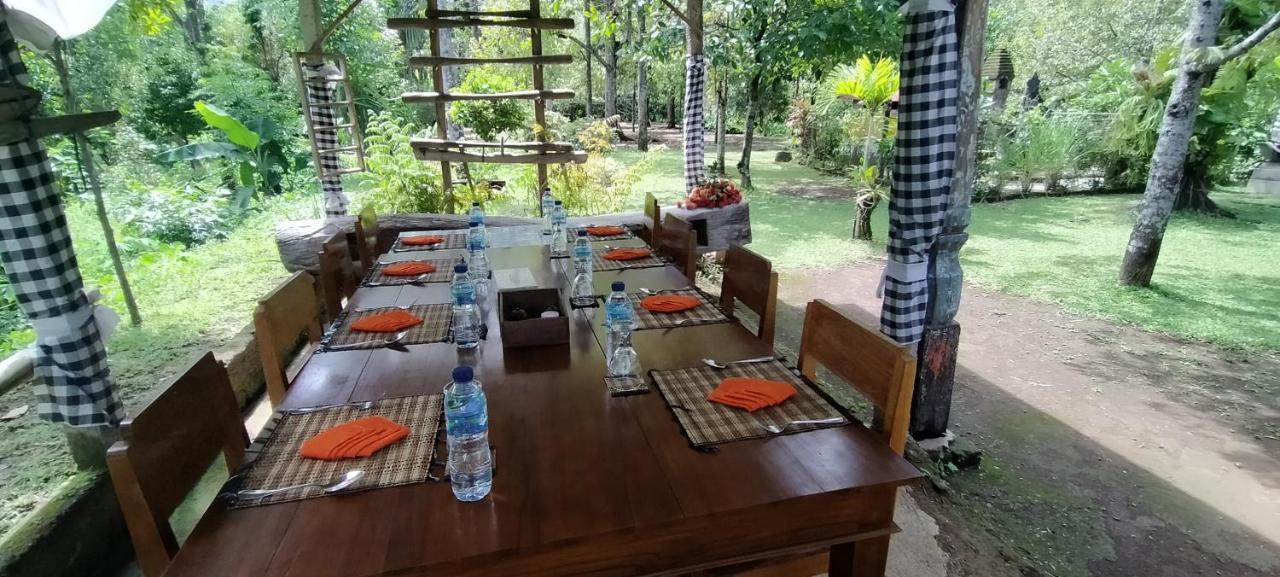 Esa Di Kubu Homestay Singaraja Exteriör bild